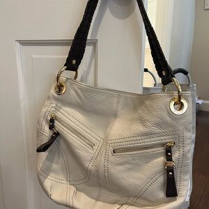B. Makowsky cream bag like new